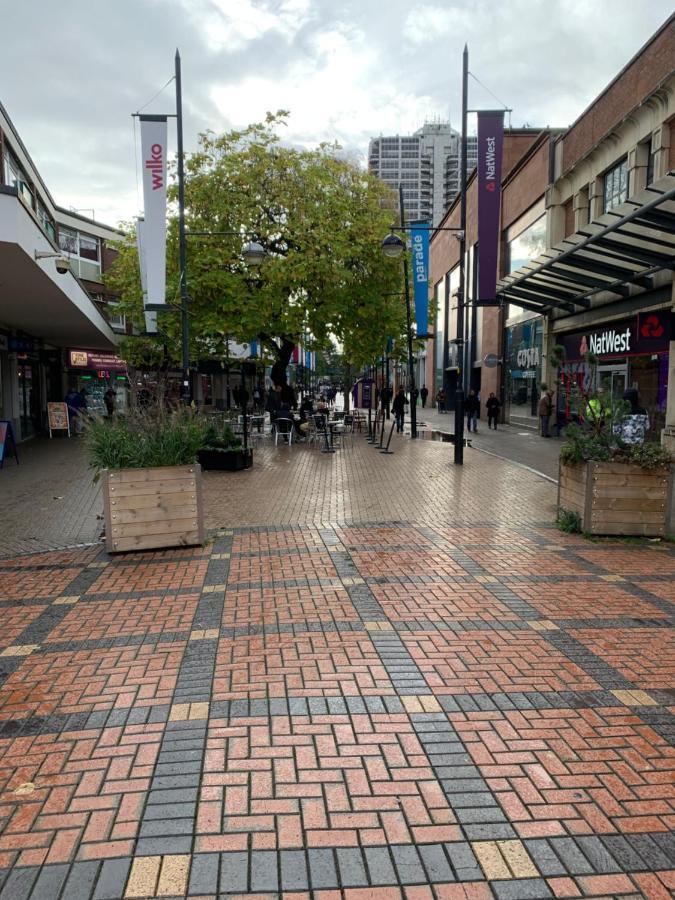 Luxury Panoramic Balcony Swindon Central Luaran gambar